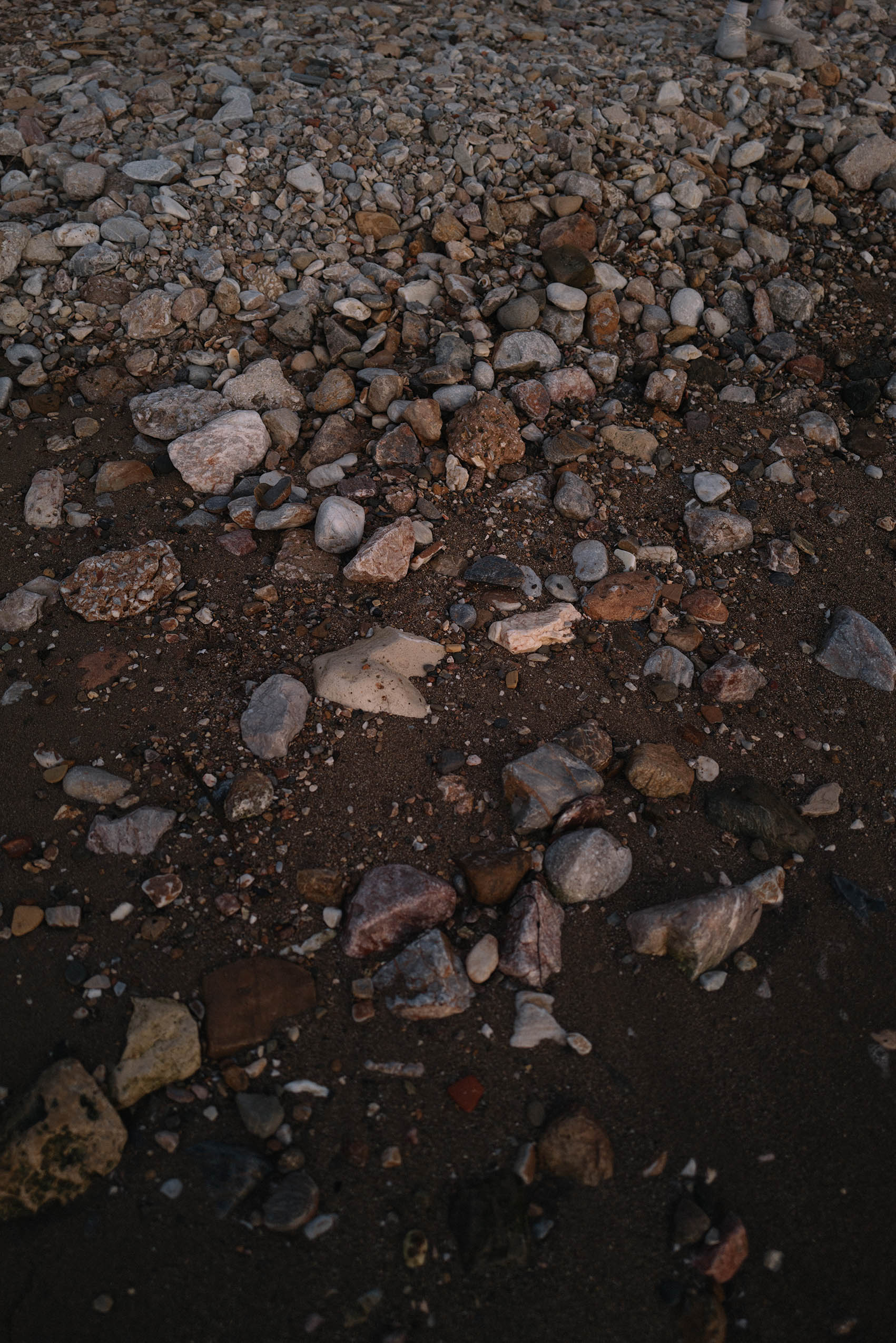 Obraz pláže s kameny